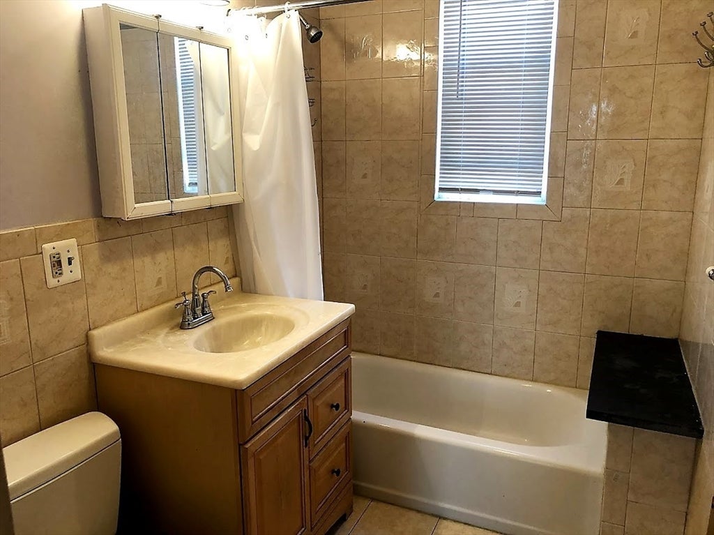 28 Litchfield Street #3, Boston, MA, 28 Litchfield Street #3, Boston, MA Photo #3