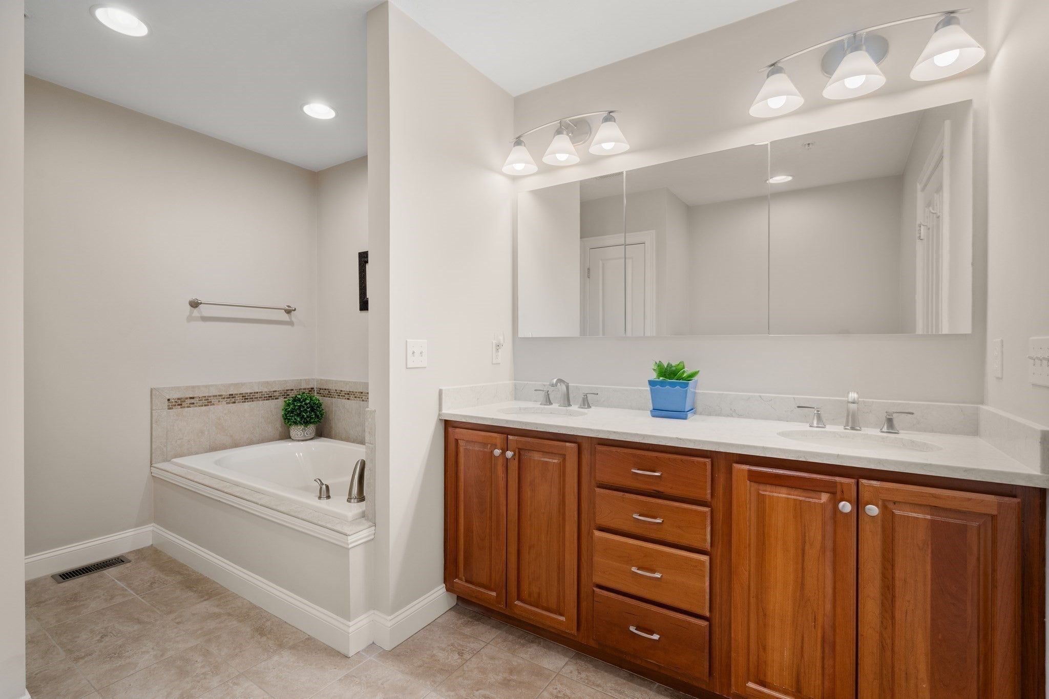 32 Old Framingham Rd #8, Sudbury, MA, 32 Old Framingham Rd #8, Sudbury, MA Photo #22