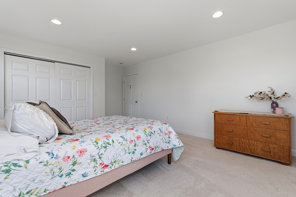 122 Deerfoot Rd, Southborough, MA, 122 Deerfoot Rd, Southborough, MA Photo #25
