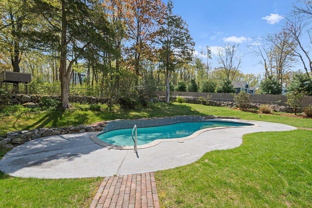 122 Deerfoot Rd, Southborough, MA, 122 Deerfoot Rd, Southborough, MA Photo #32