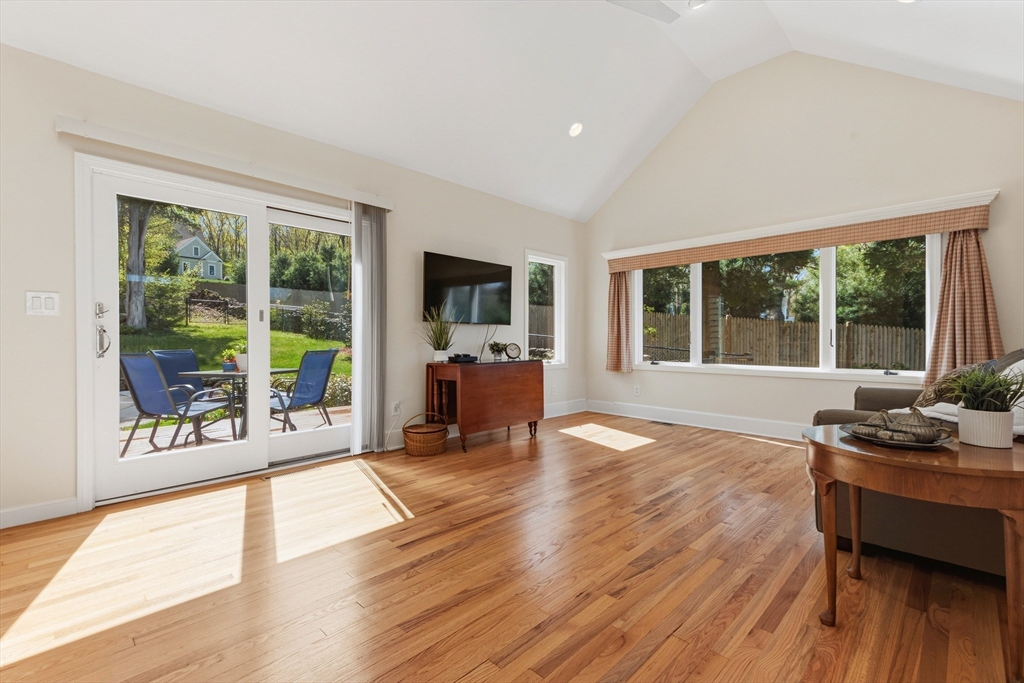 122 Deerfoot Rd, Southborough, MA, 122 Deerfoot Rd, Southborough, MA Photo #5