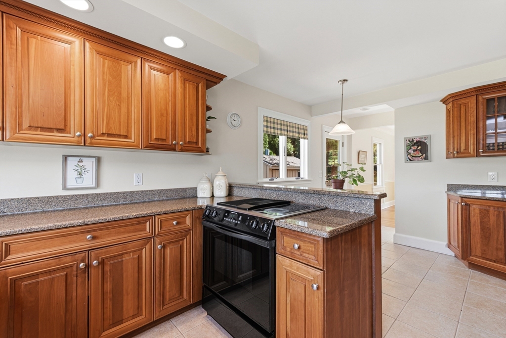 122 Deerfoot Rd, Southborough, MA, 122 Deerfoot Rd, Southborough, MA Photo #11