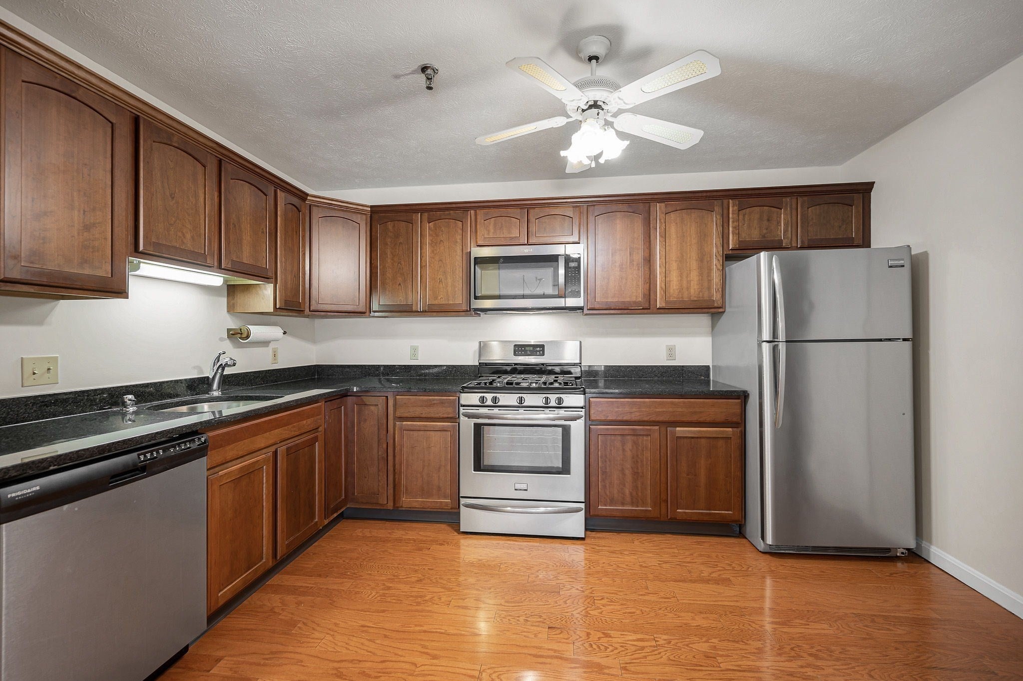 59 Mill St 301