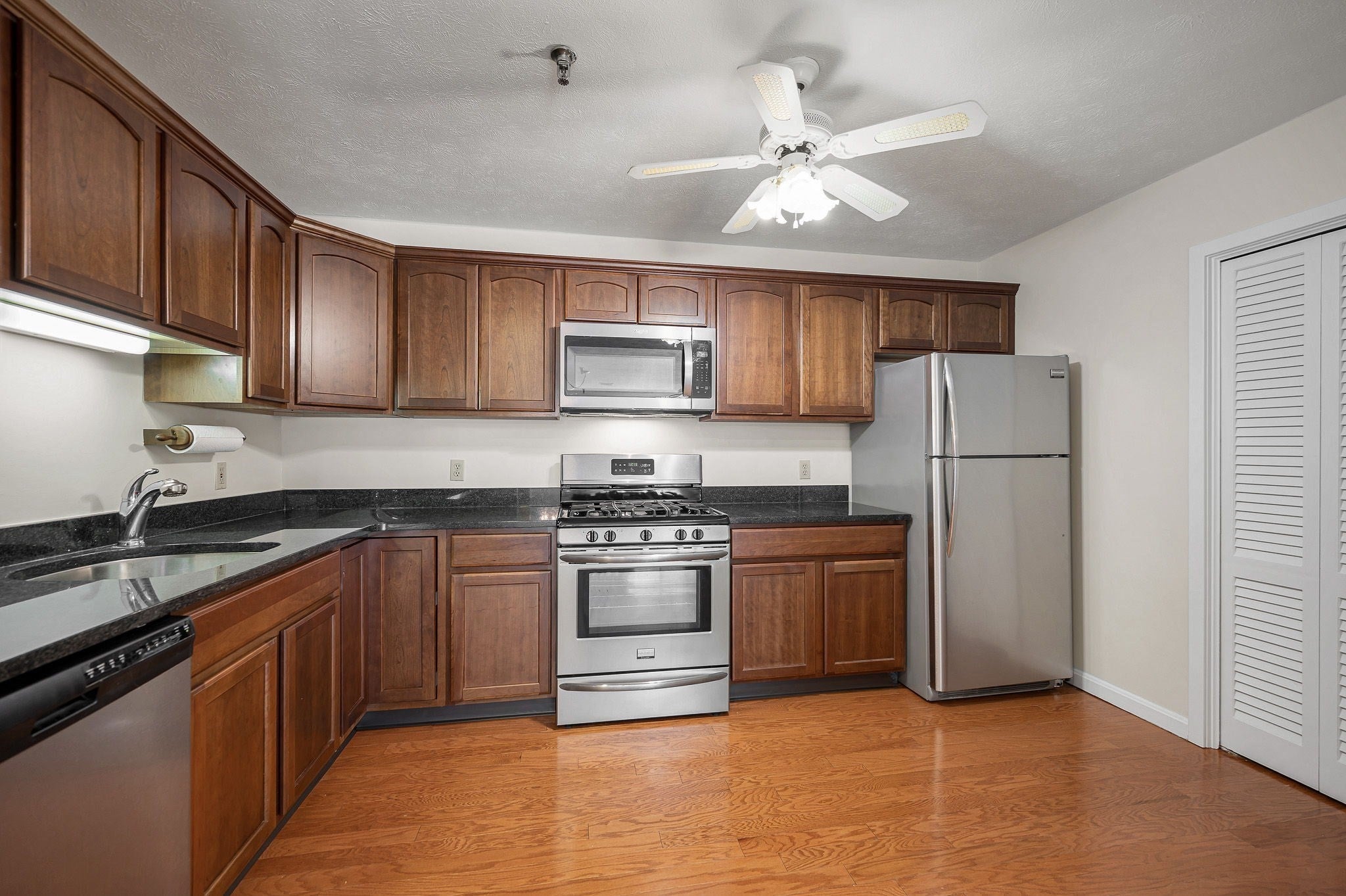 59 Mill St 301