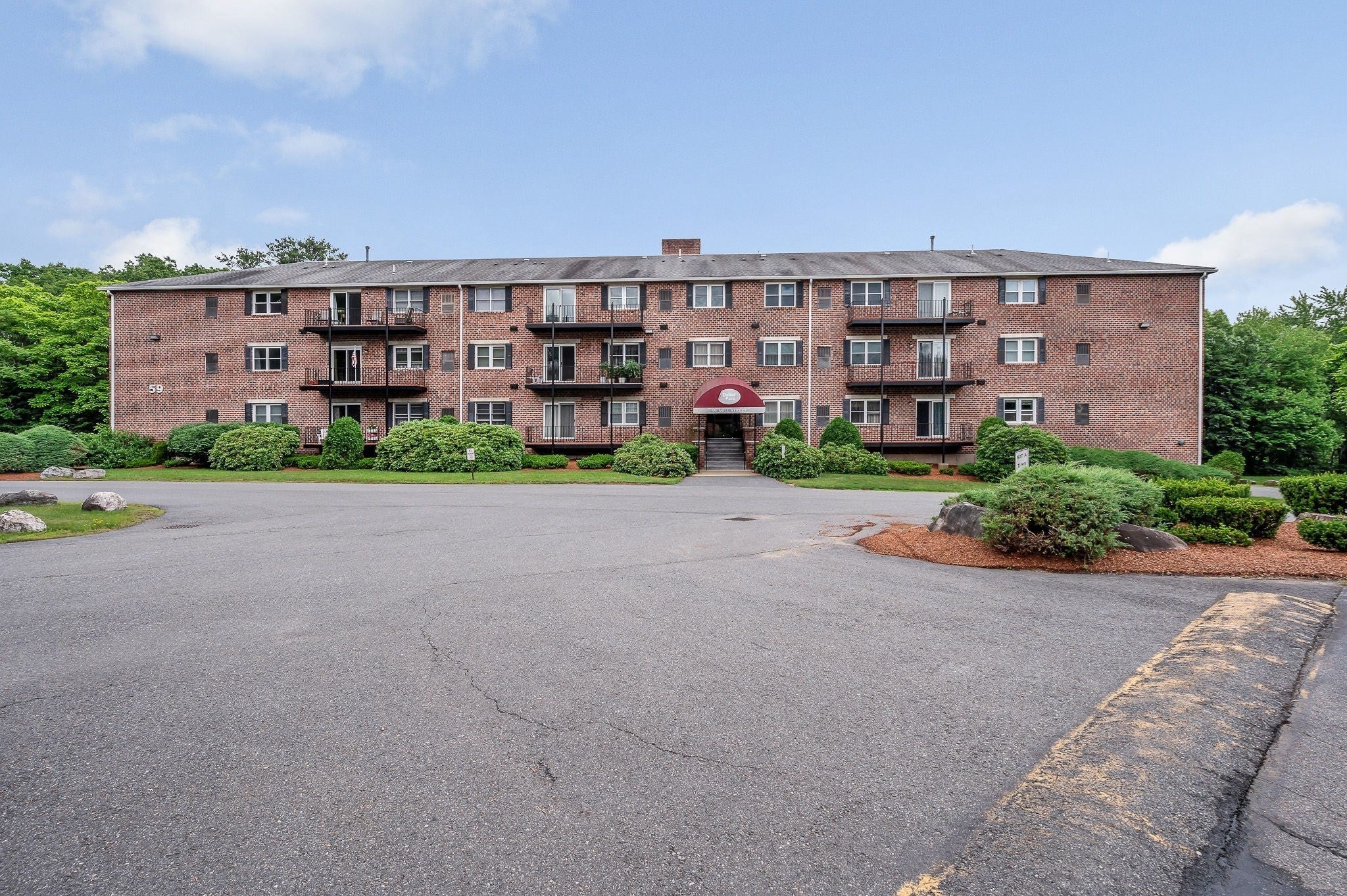59 Mill St 301