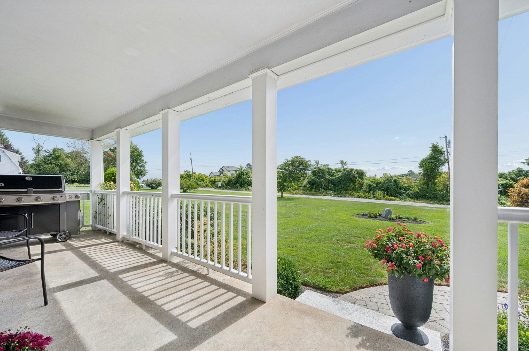196 Eight Lots Rd, Sutton, MA Photo #6