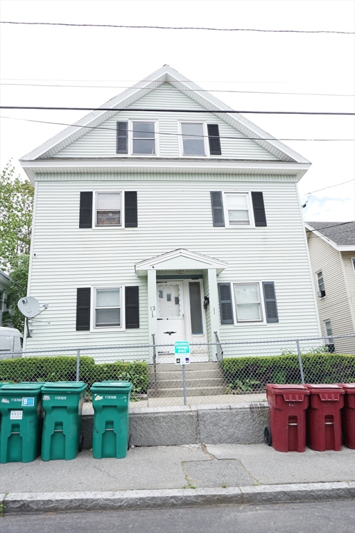 13 Myrtle St 1st FL