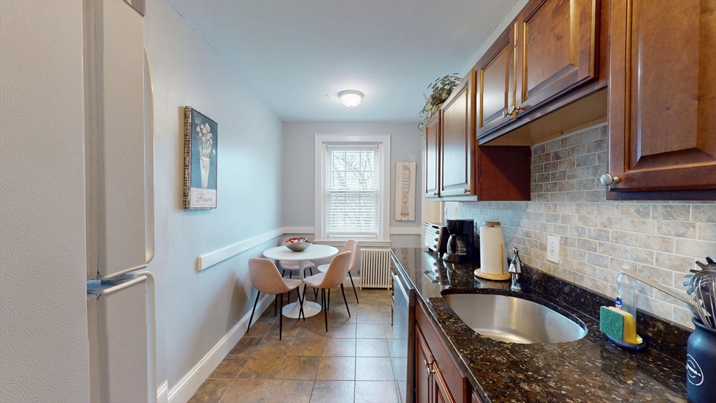 90 Kilsyth Rd 44FURNISHED