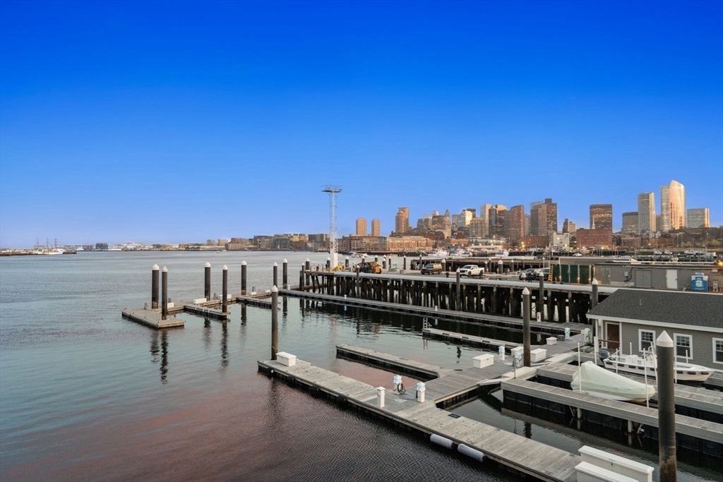 11 Constellation Wharf 11