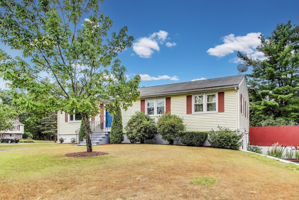 2 Lark Drive