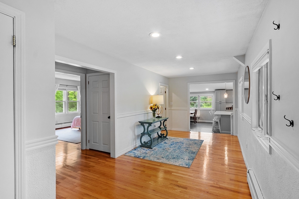 130 Robin Hill Rd