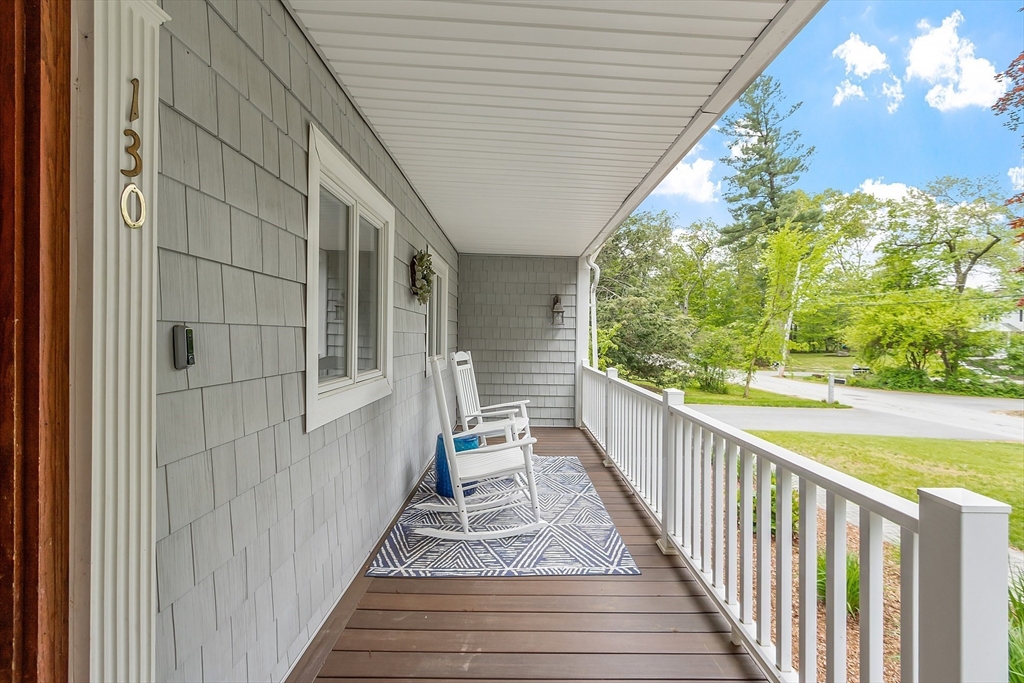 130 Robin Hill Rd