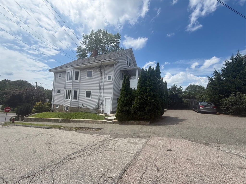 565 Main St #2, Watertown, MA, 565 Main St #2, Watertown, MA Photo #10