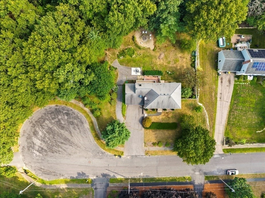 9 Fort Apache Dr, Franklin, MA, 9 Fort Apache Dr, Franklin, MA Photo #3