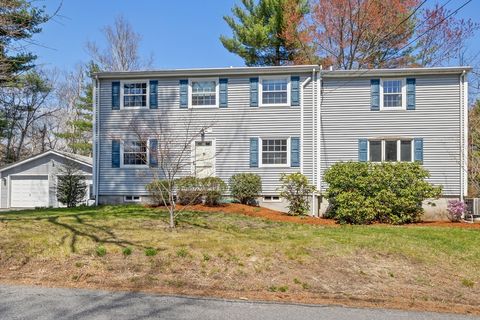 66 Old Stow Road Concord MA 01742