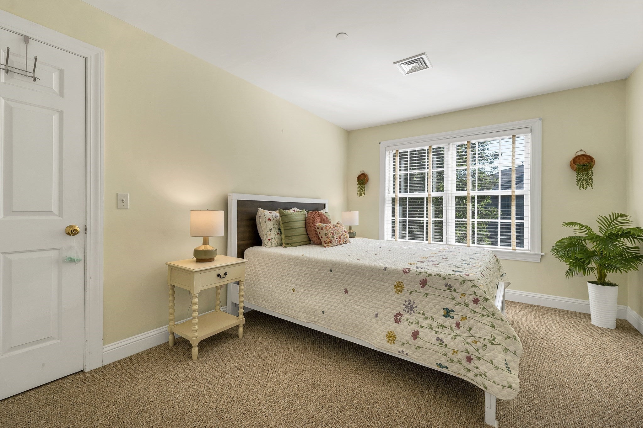 28 Deborah Lane #28, Dover, NH, 28 Deborah Lane #28, Dover, NH Photo #32