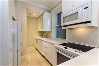 382 Commonwealth Ave 23