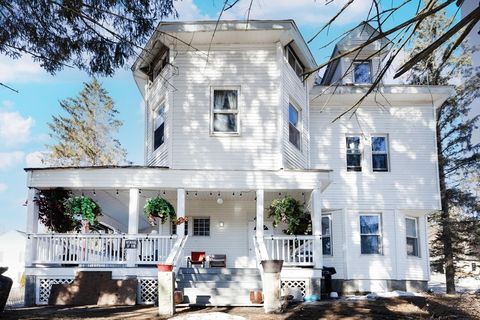 164 Blossom Fitchburg MA 01420