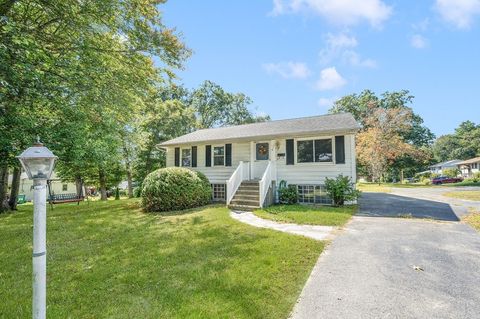 119 Susanne Drive Northbridge MA 01534