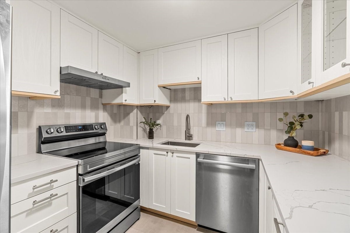 185 Quincy Shore Dr 24
