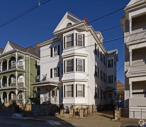 Photo of 31 Sidney St #4, New Bedford, MA 02740 (MLS # 73500896)