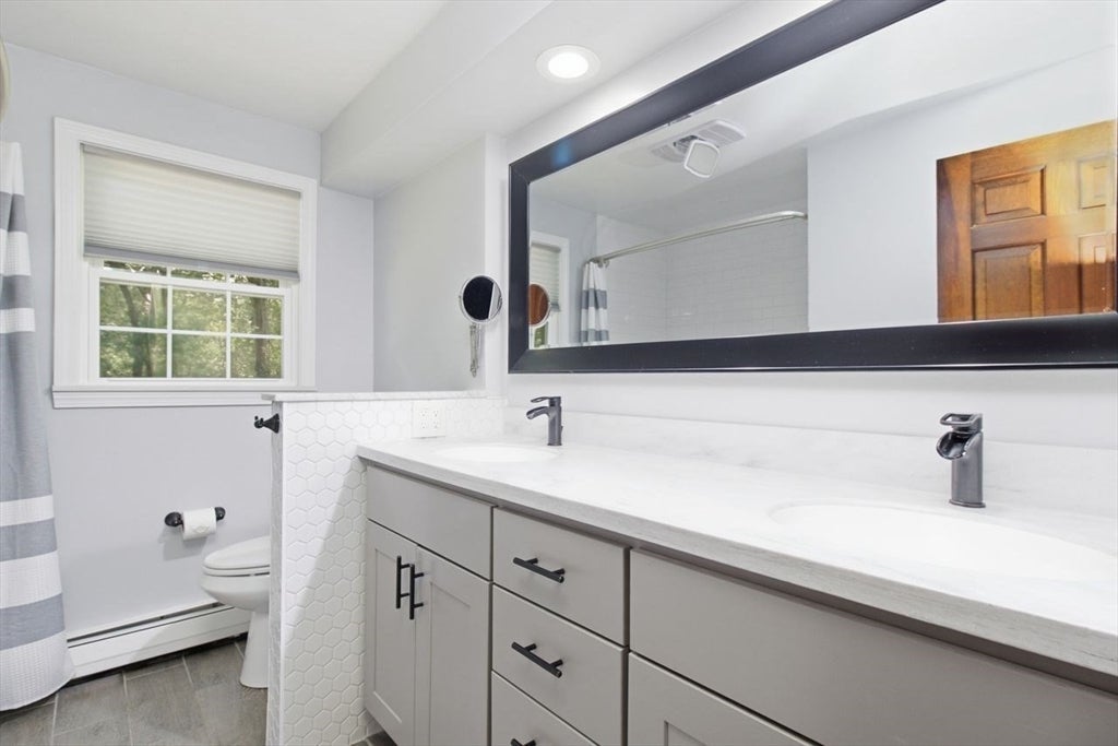 15 Williams Road, Smithfield, RI, 15 Williams Road, Smithfield, RI Photo #18