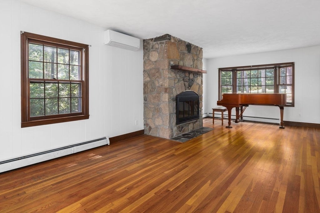 15 Williams Road, Smithfield, RI, 15 Williams Road, Smithfield, RI Photo #8