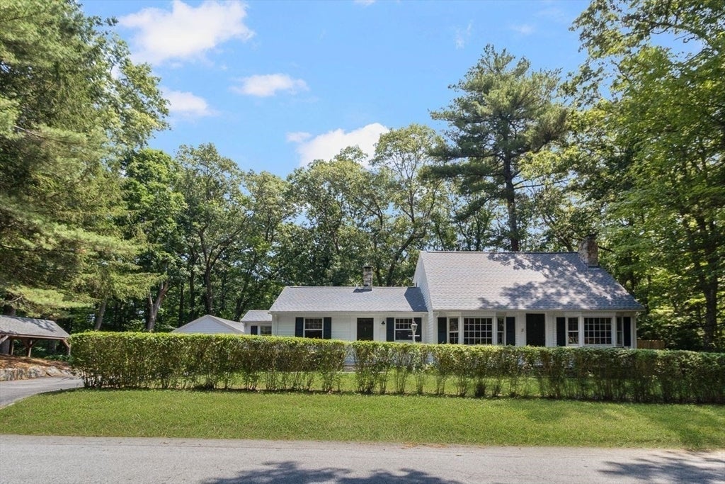 15 Williams Road, Smithfield, RI, 15 Williams Road, Smithfield, RI Photo #3