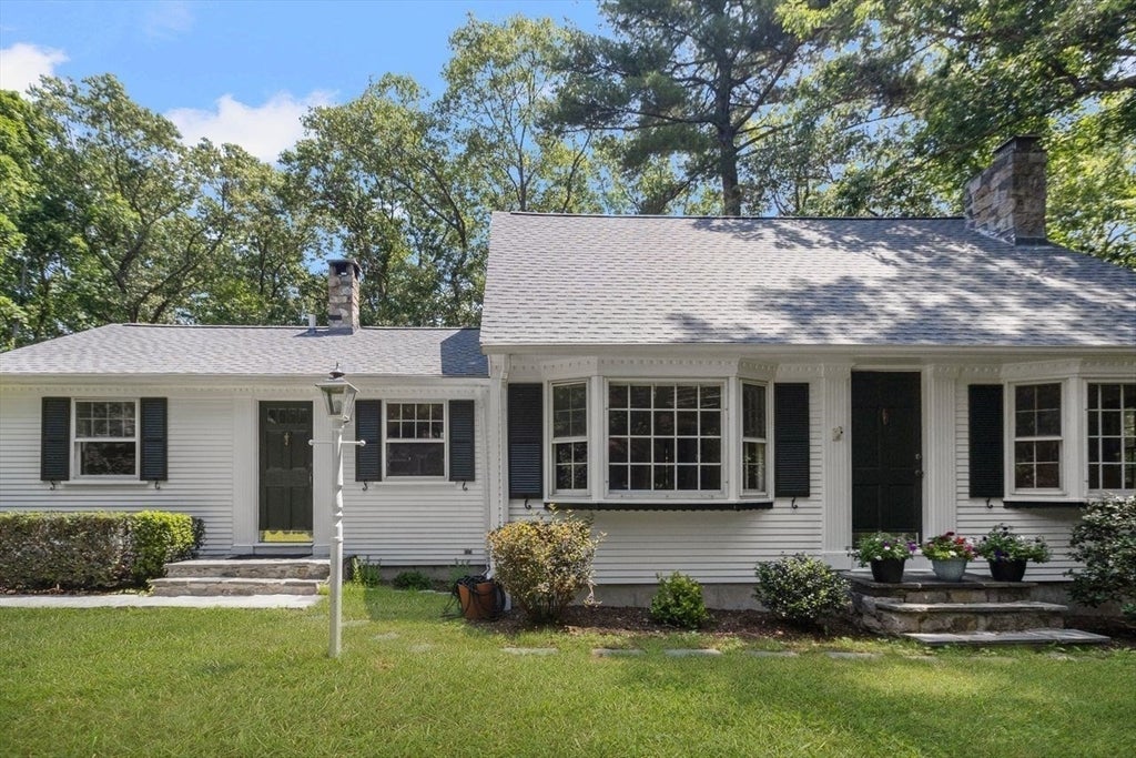 15 Williams Road, Smithfield, RI, 15 Williams Road, Smithfield, RI Photo #5