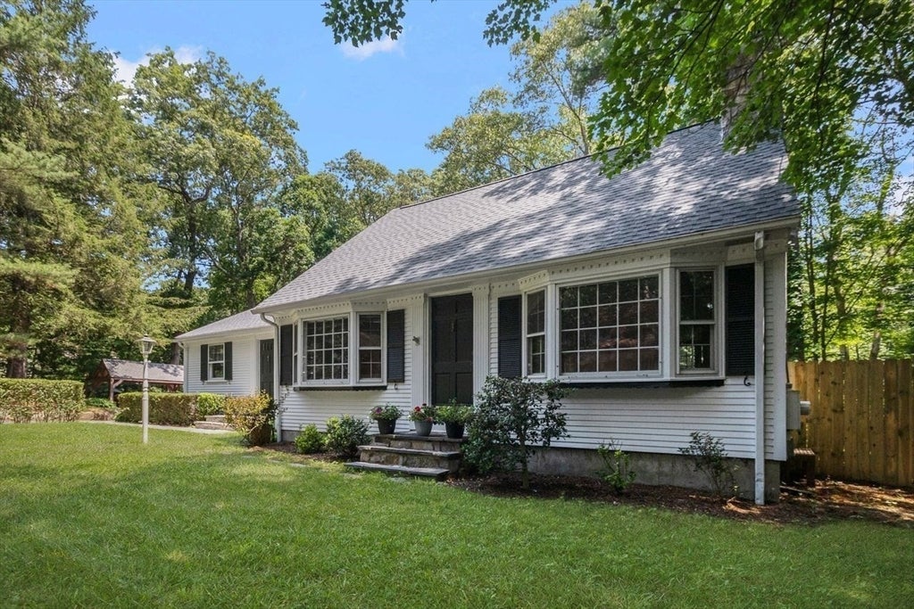 15 Williams Road, Smithfield, RI, 15 Williams Road, Smithfield, RI Photo #6