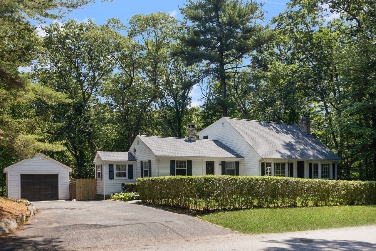 15 Williams Road, Smithfield, RI, 15 Williams Road, Smithfield, RI Photo #6