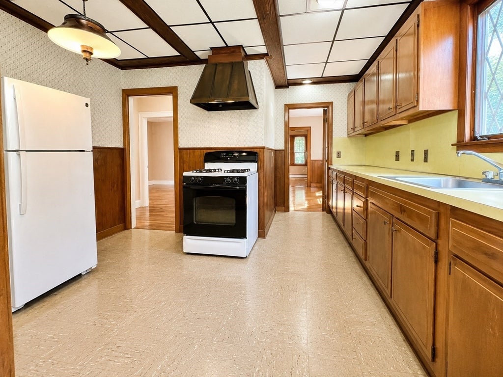 51 Alma Ave #1, Belmont, MA, 51 Alma Ave #1, Belmont, MA Photo #5