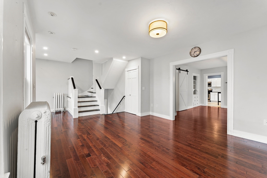 113 Warren Street 2