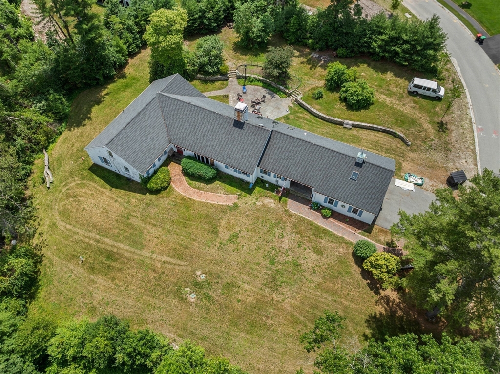 8 Conway Lane, Foxboro, MA Photo #39