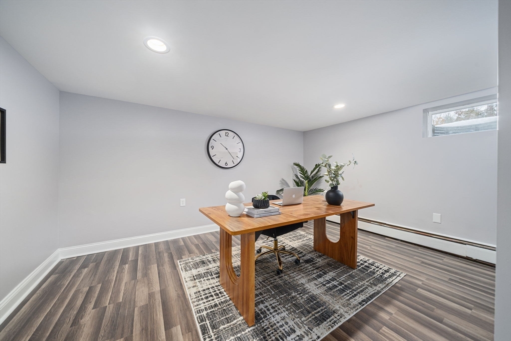 8 Conway Lane, Foxboro, MA Photo #29