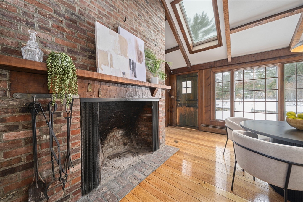 8 Conway Lane, Foxboro, MA Photo #7