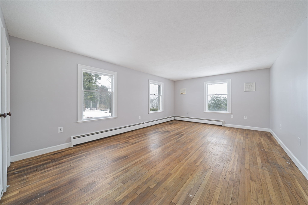 8 Conway Lane, Foxboro, MA Photo #20