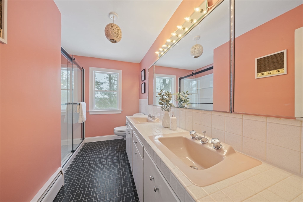 8 Conway Lane, Foxboro, MA Photo #22