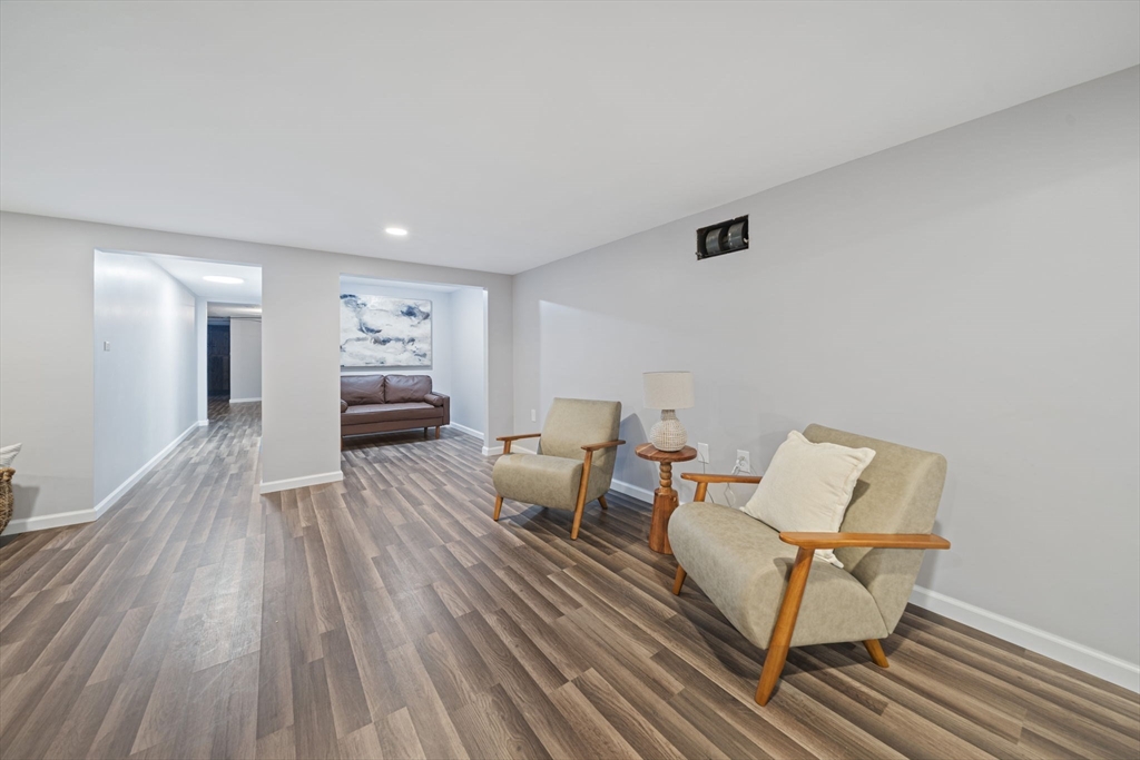 8 Conway Lane, Foxboro, MA Photo #27