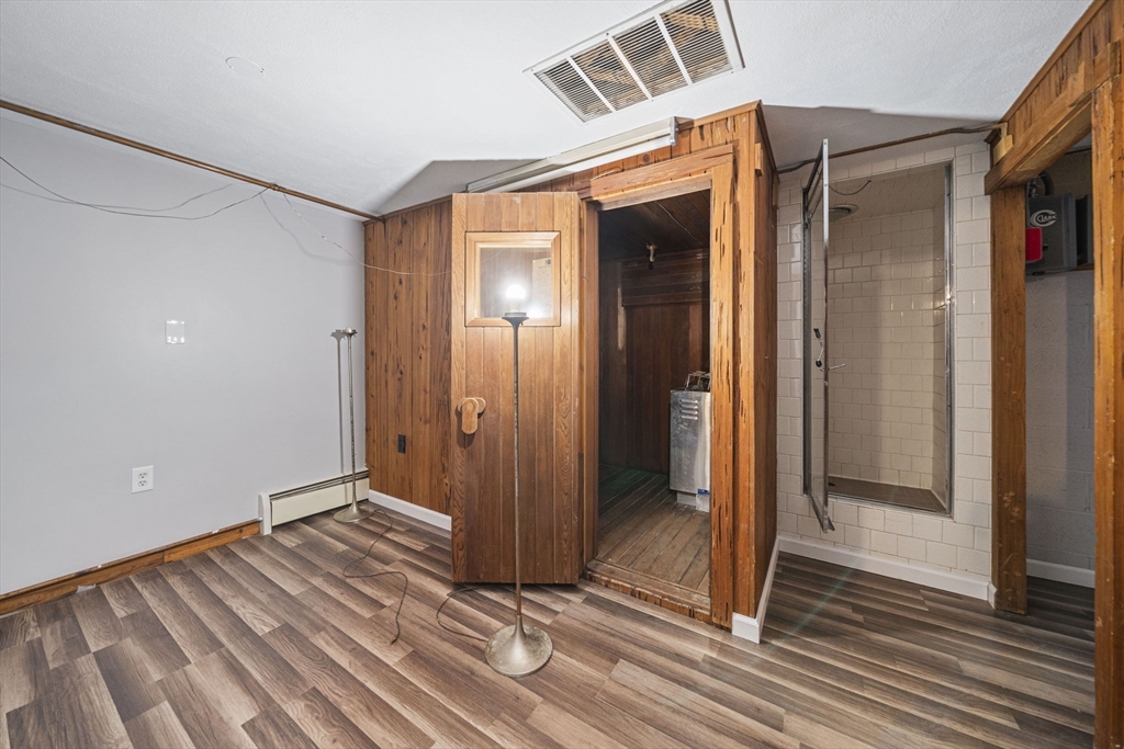 8 Conway Lane, Foxboro, MA Photo #35