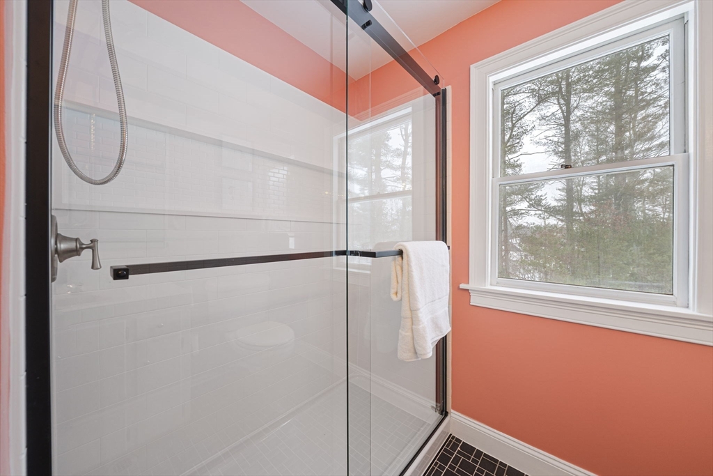 8 Conway Lane, Foxboro, MA Photo #23