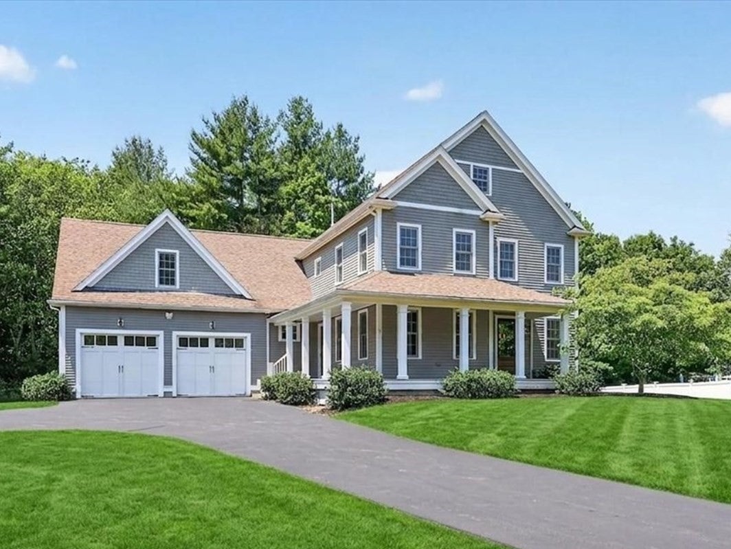 11 Jutila Farm Path, Hanover MA 02339