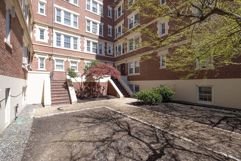 1450-1454 Beacon St #644, Brookline, MA Photo #22