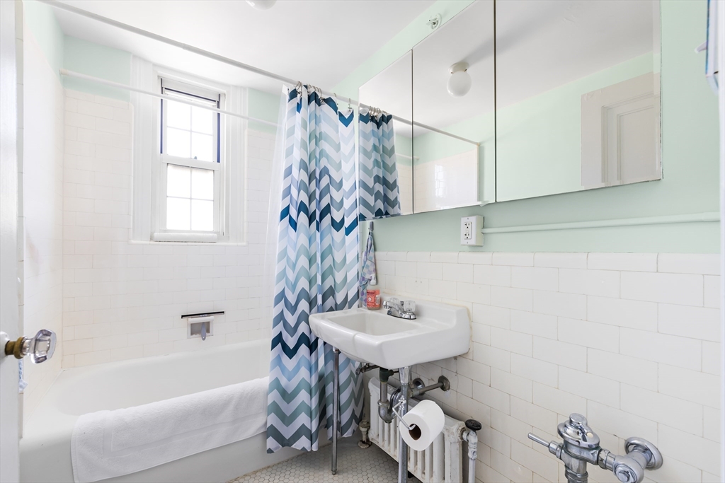 1450-1454 Beacon St #644, Brookline, MA Photo #10