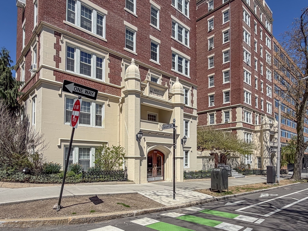 1450-1454 Beacon St #644, Brookline, MA Photo #27