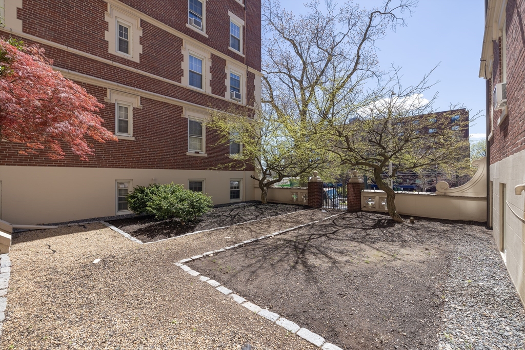 1450-1454 Beacon St #644, Brookline, MA Photo #21