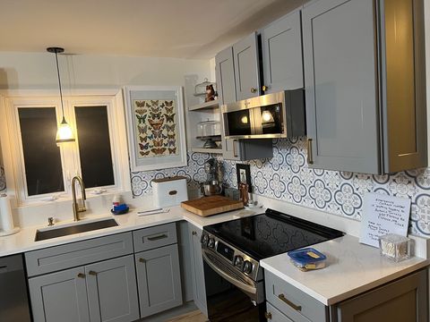 Photo of 635 Florence Rd, Northampton, MA 01062 (MLS # 73461910)