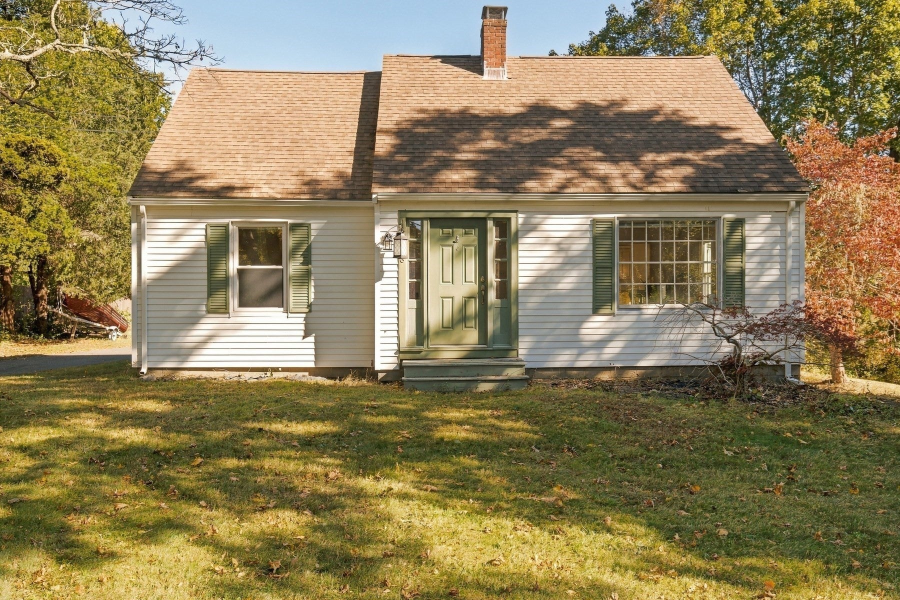 8 Crescent Road, Carver, MA, 8 Crescent Road, Carver, MA Photo #1