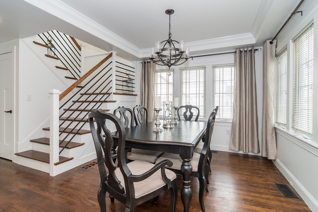 12 Intervale Rd