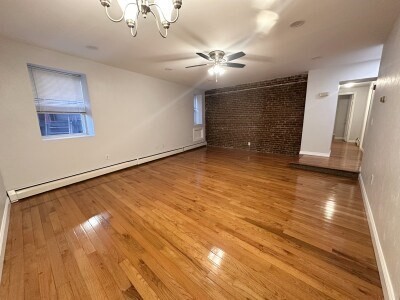 Click for 41 Clark Street #3, Boston, MA slideshow
